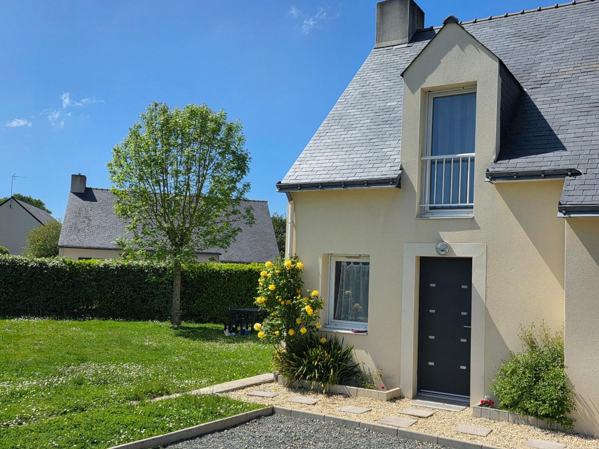 Maison De Famille Situee A Saint-Molf. Exterior foto